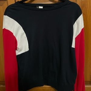 Tri colored long sleeve shirt